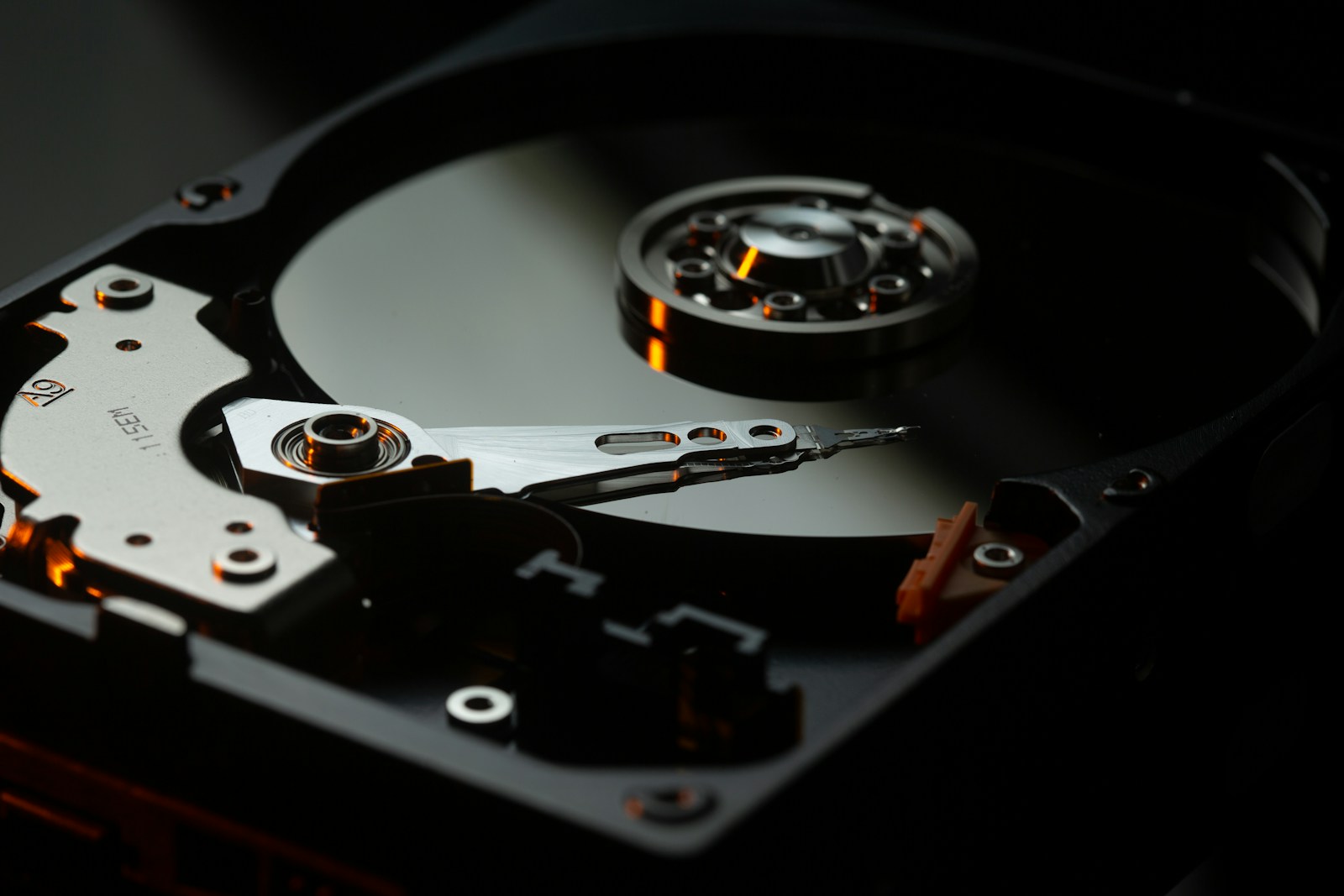 Inside a hard drive, read/write head and platter